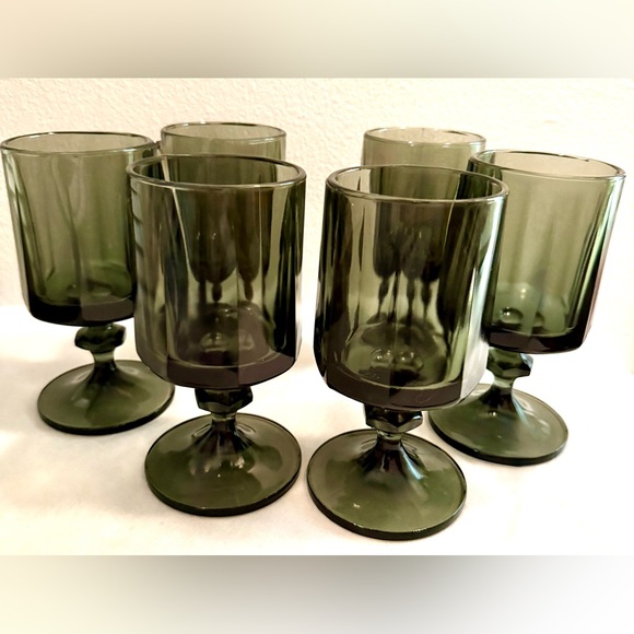 2 Indiana Glass Colony Nouveau water glasses. 10oz circa 1970s. - Picture 2 of 10